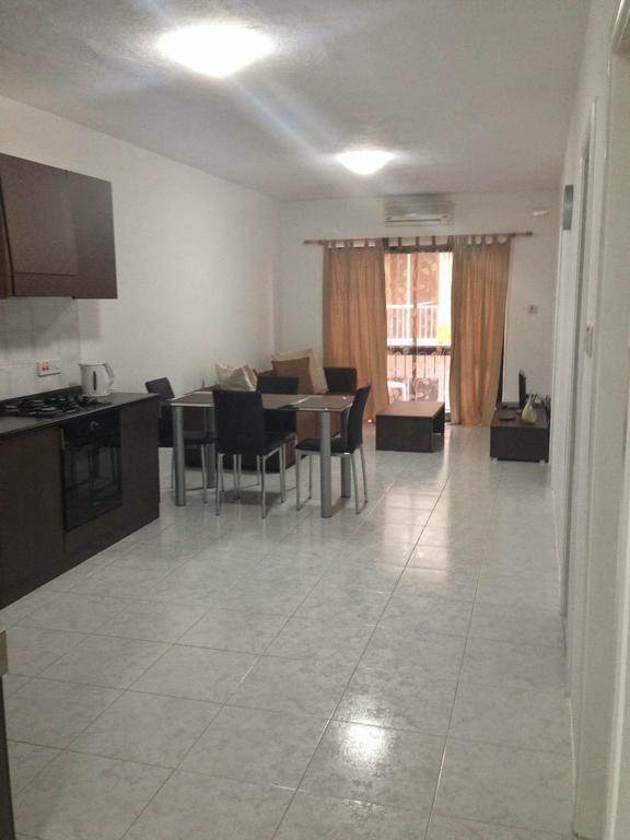 Apartment 14 St. Paul's Bay Phòng bức ảnh
